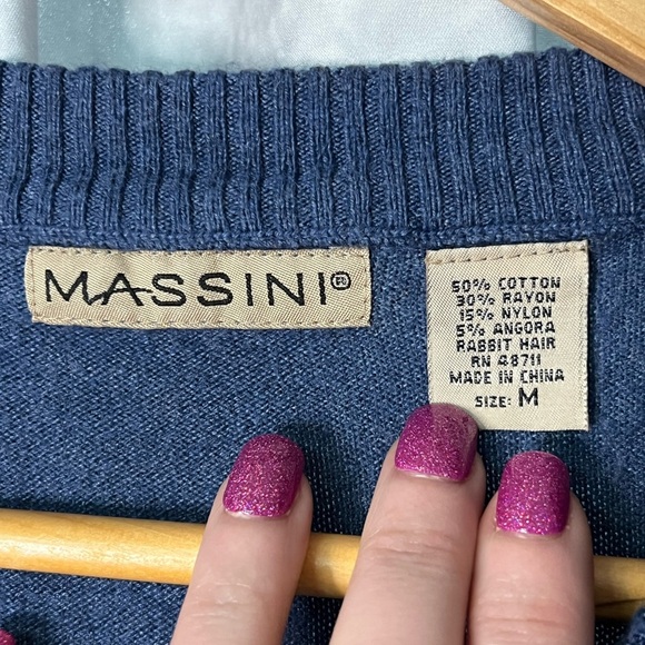 Massini Blue V-Neck Long Sleeved Sweater - size Medium - Picture 7 of 9